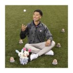 Plusle & Minun Pokémon Clubhouse Quarter-Zip Pullover Sweatshirt – Men - Image 6