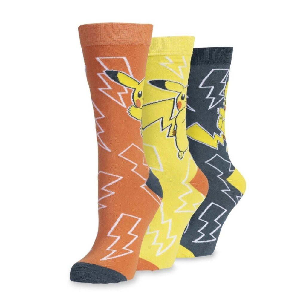 7b69b436-6a5e-510e-869e-30e196a2ef44-1024x1024-1.jpg Pikachu Fun Crew Socks Gift Box (3 Pairs) (One Size-Adult) - Image 1