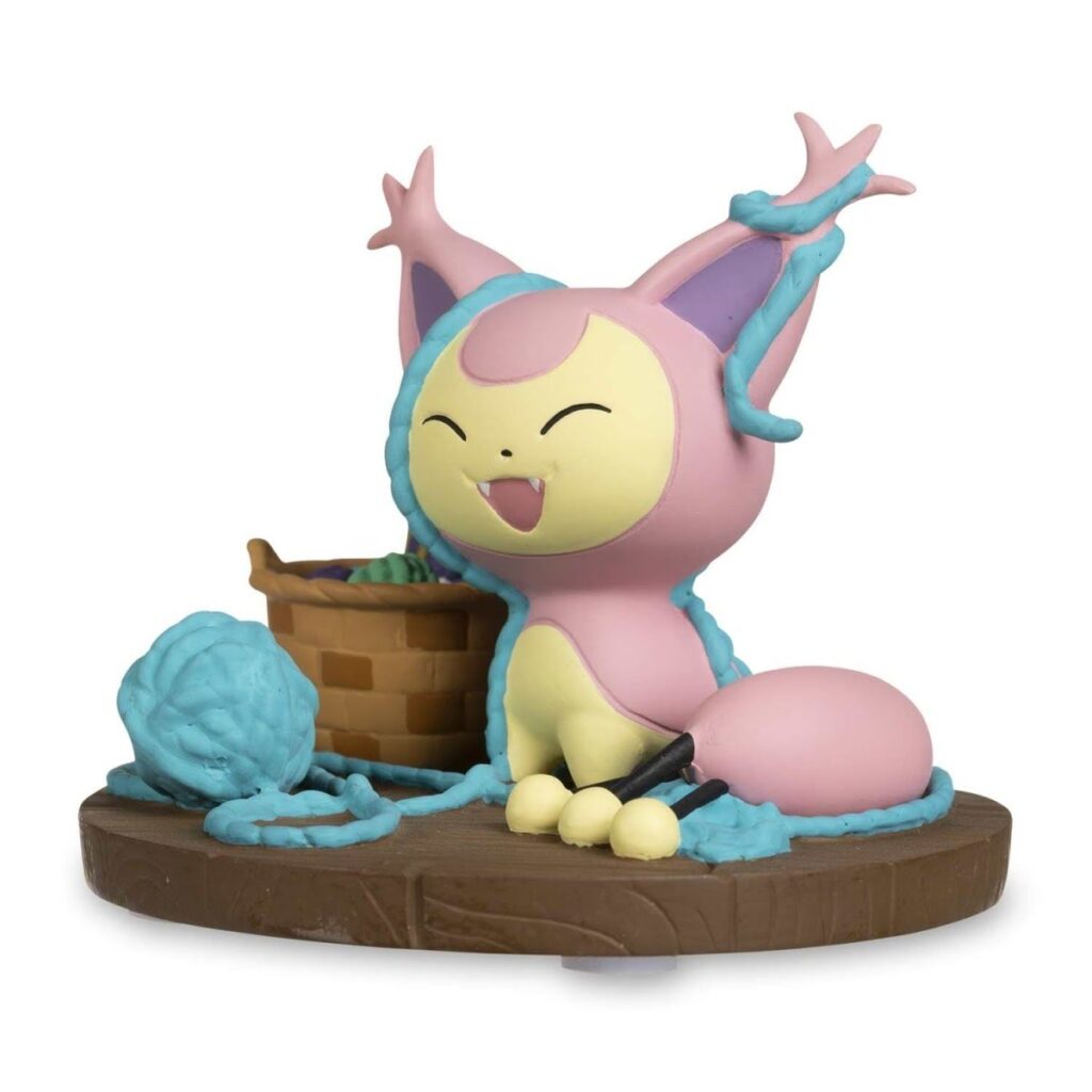 deef3886-2f1c-59d5-9350-94cc99e44367-1024x1024-1.jpg Pokémon Moods: Skitty Mischievous Figure - Image 1